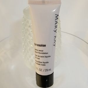 Mary Kay Timewise Matte-wear Foundation